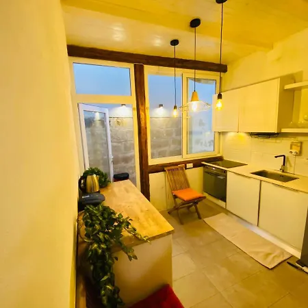 Bed And Breakfast Sliema ベッド・アンド・ブレックファスト スリーマ