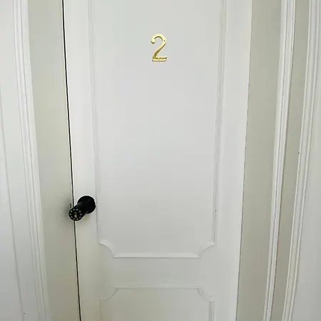 ベッド・アンド・ブレックファスト Bed And Breakfast Sliema